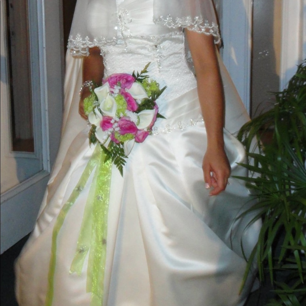 Wedding dress swarovski crystals